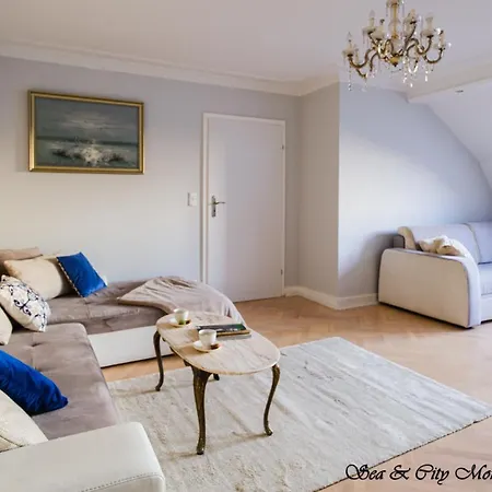 Sea & 50 M Monte Casinno 100 M Lux Апартаменти Сопот