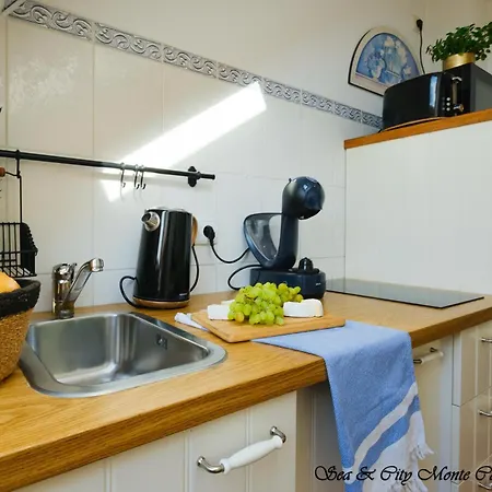 Sea & 50 M Monte Casinno 100 M Lux *