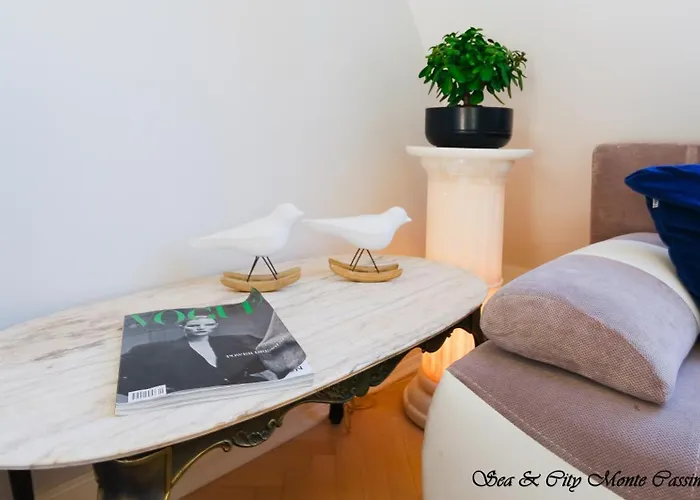 Sea & 50 M Monte Casinno 100 M Lux